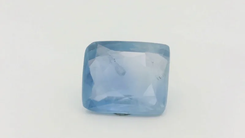 Natural blue Sapphire 3.86 cts