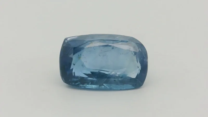 Natural blue Sapphire 4.99 cts