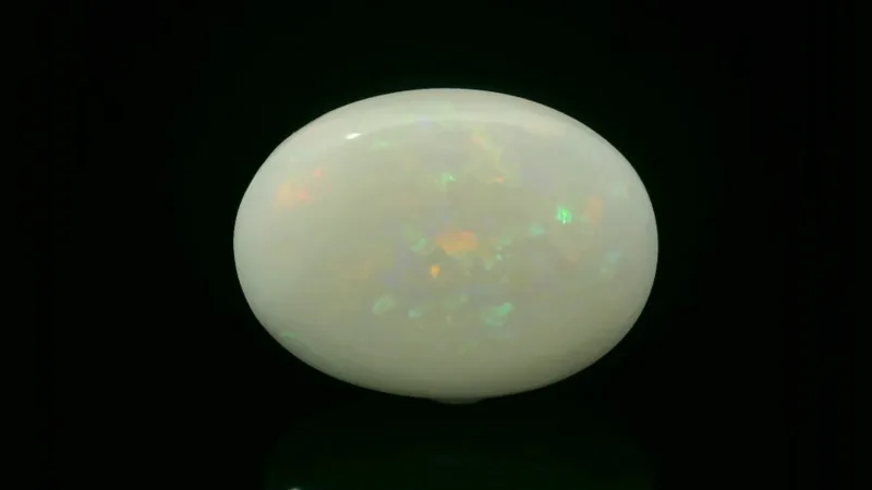 Natural Opal White 3.37 cts