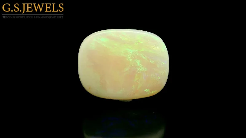 Natural Opal White 4.55 cts