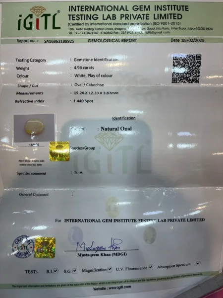 Natural Opal White 4.96 cts