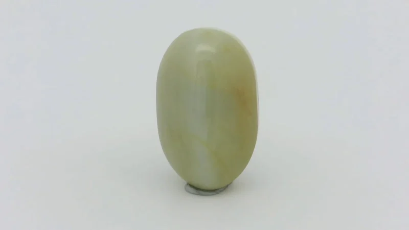 Natural cat’s eye 5.71 cts