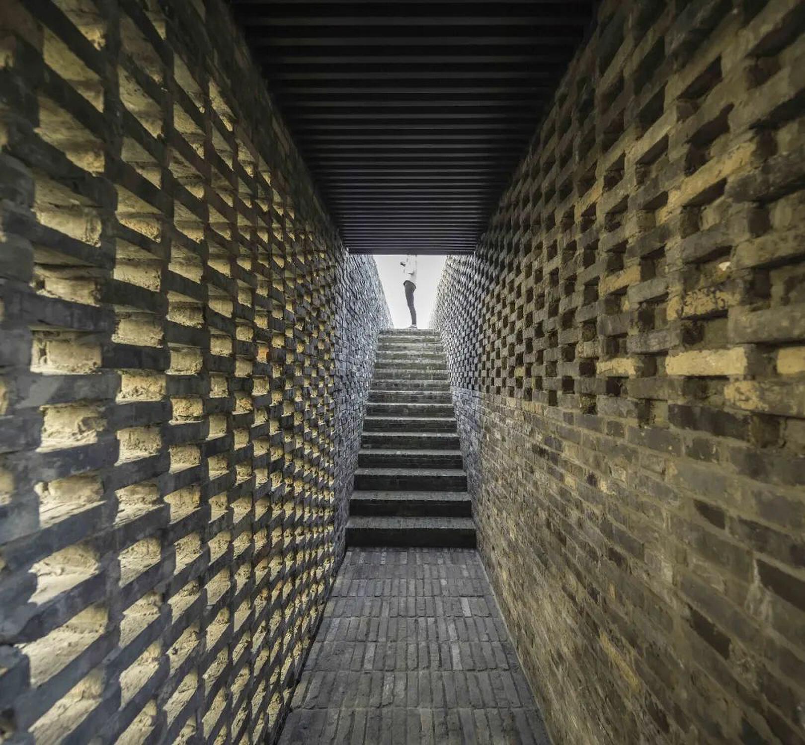 Neri&Hu Award | Brick Award 22 - Winner of "Building outside the box" | Neri&Hu: Tsingpu Yangzhou Retreat
