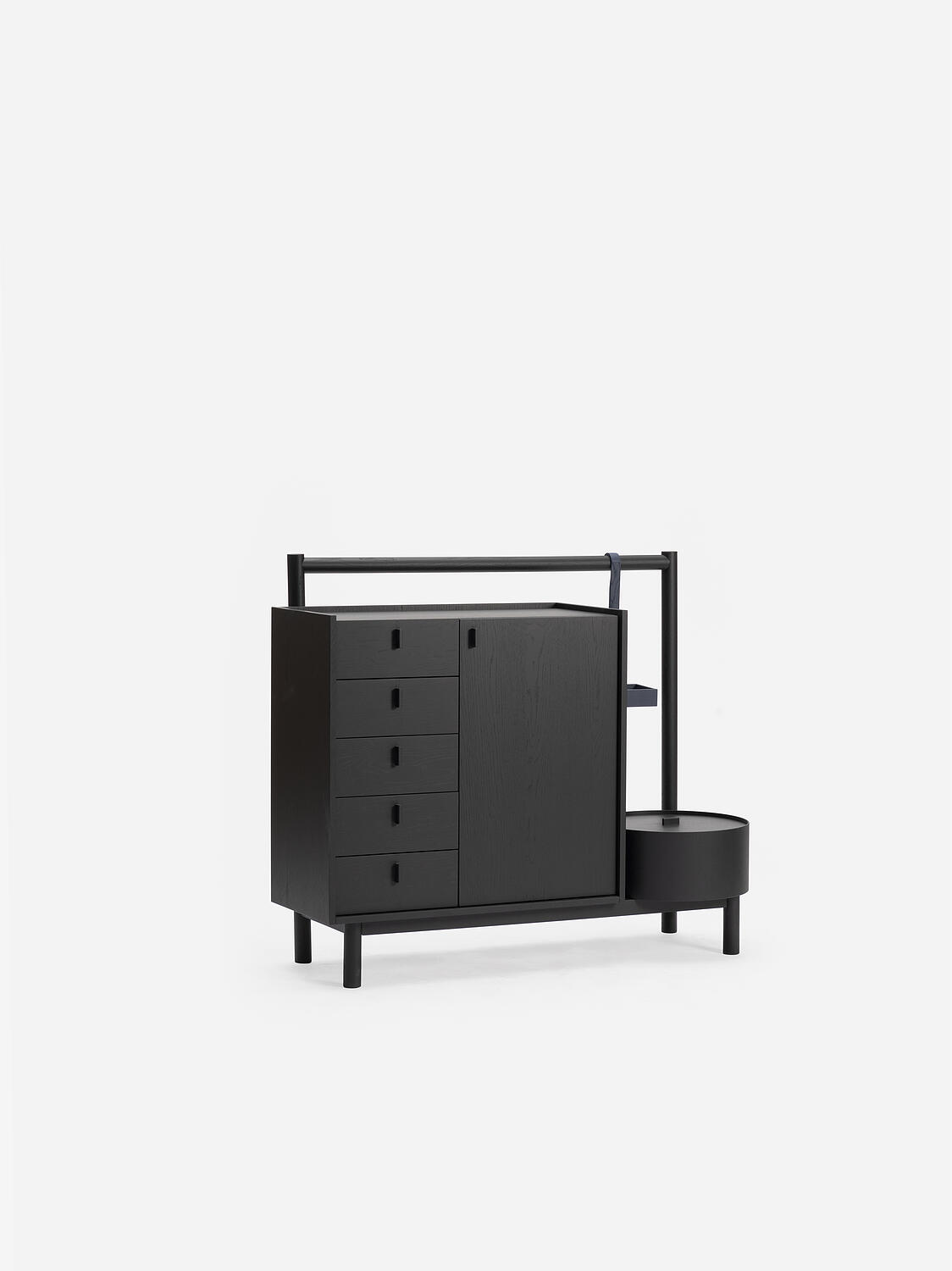https://res.cloudinary.com/dhqpdxwh7/image/upload/v1669209574/clone-neriandhu-uploads/neri_hu_product_umu_collection_for_ariake_6_08a11338a0.jpg