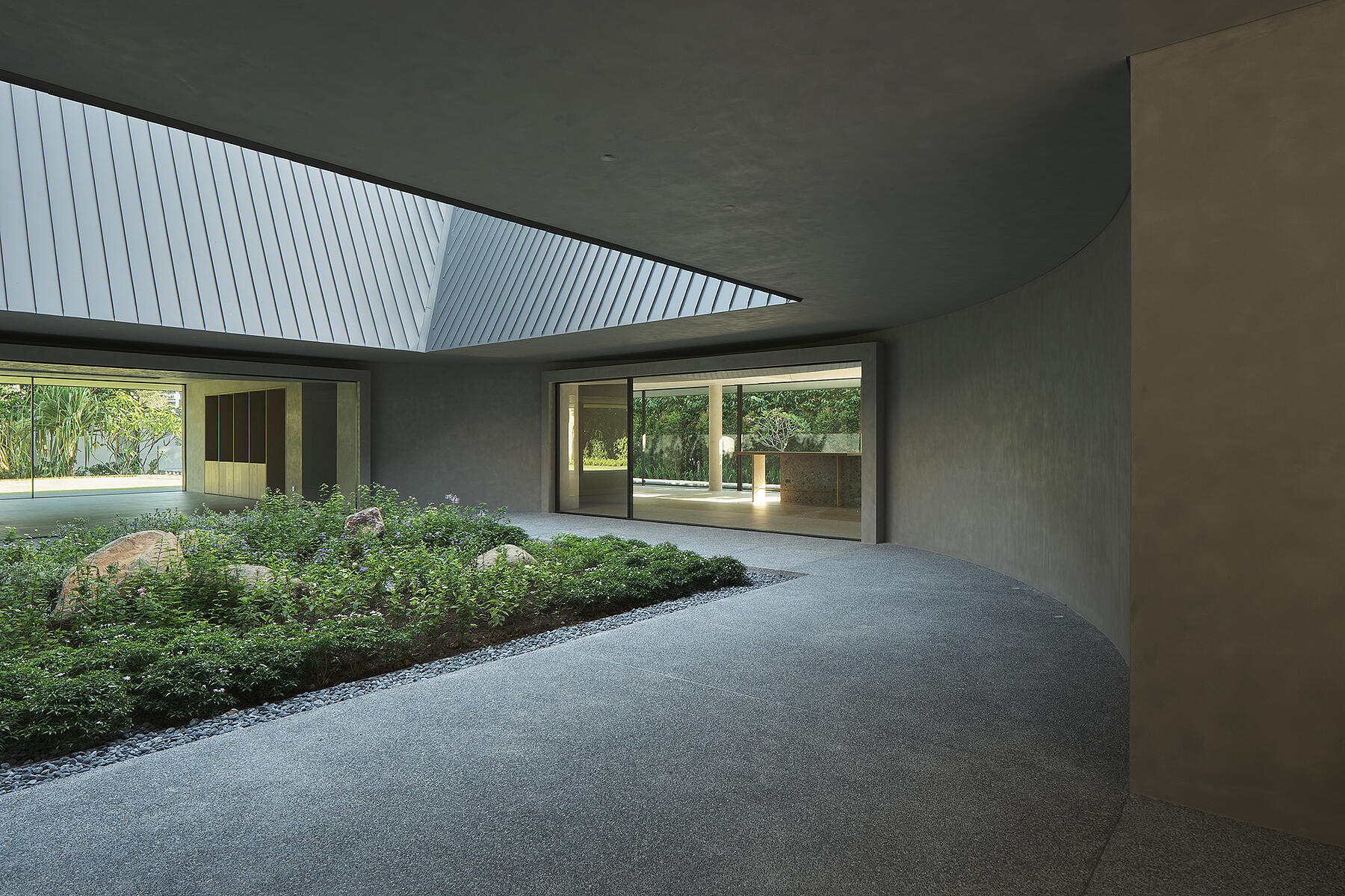 https://res.cloudinary.com/dhqpdxwh7/image/upload/v1669209836/clone-neriandhu-uploads/neri_hu_project_singapore_residence_photo_by_fabian_ong_6_788309cb2f.jpg