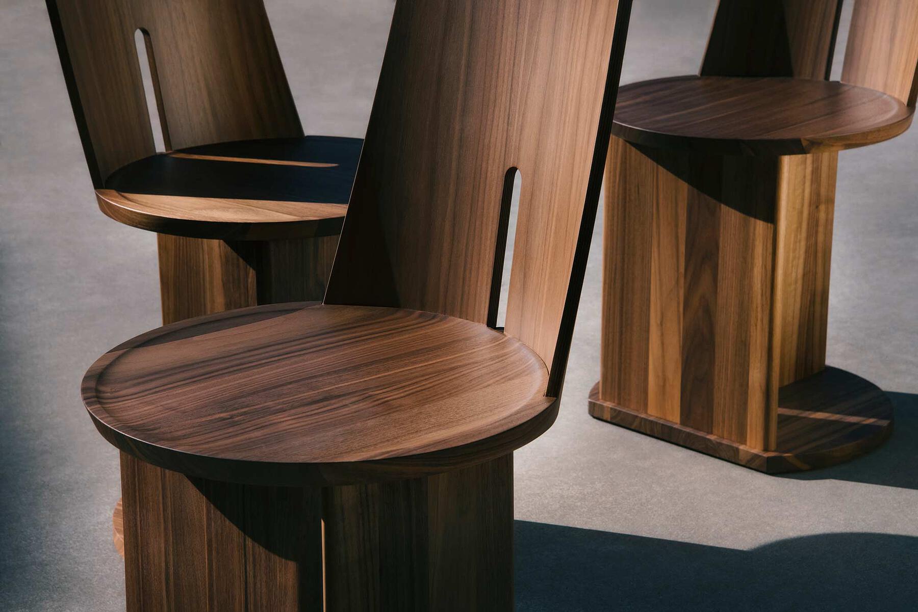 https://res.cloudinary.com/dhqpdxwh7/image/upload/v1669210272/clone-neriandhu-uploads/neri_hu_product_intersection_collection_for_la_manufacture_photo_by_studioblanco_3_b369638eb4.jpg