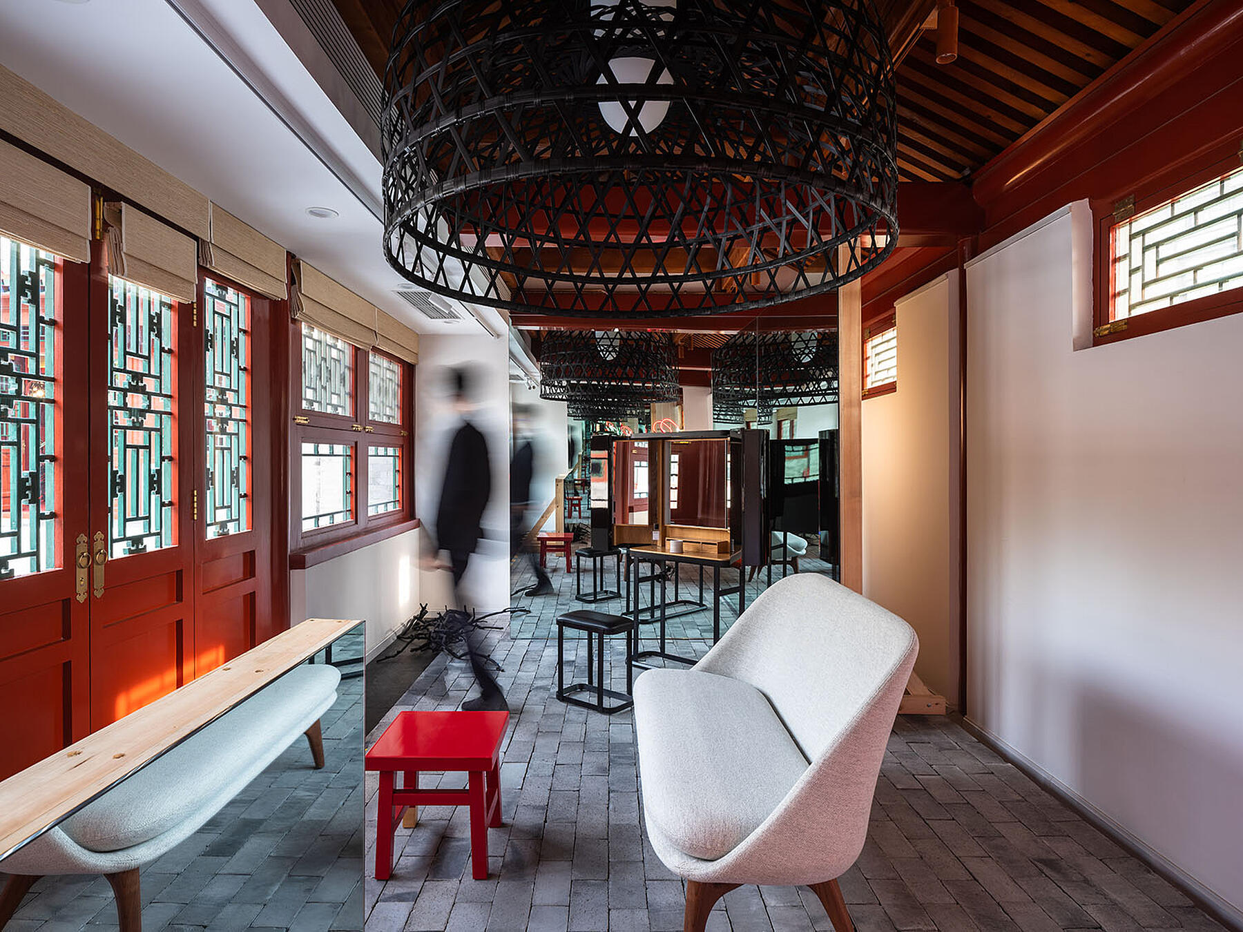 Reflective Domesticity | AD CASA