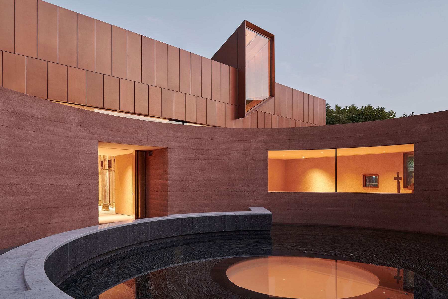 https://res.cloudinary.com/dhqpdxwh7/image/upload/v1669210610/clone-neriandhu-uploads/neri_hu_project_fuzhou_teahouse_4_5ae5a213b5.jpg