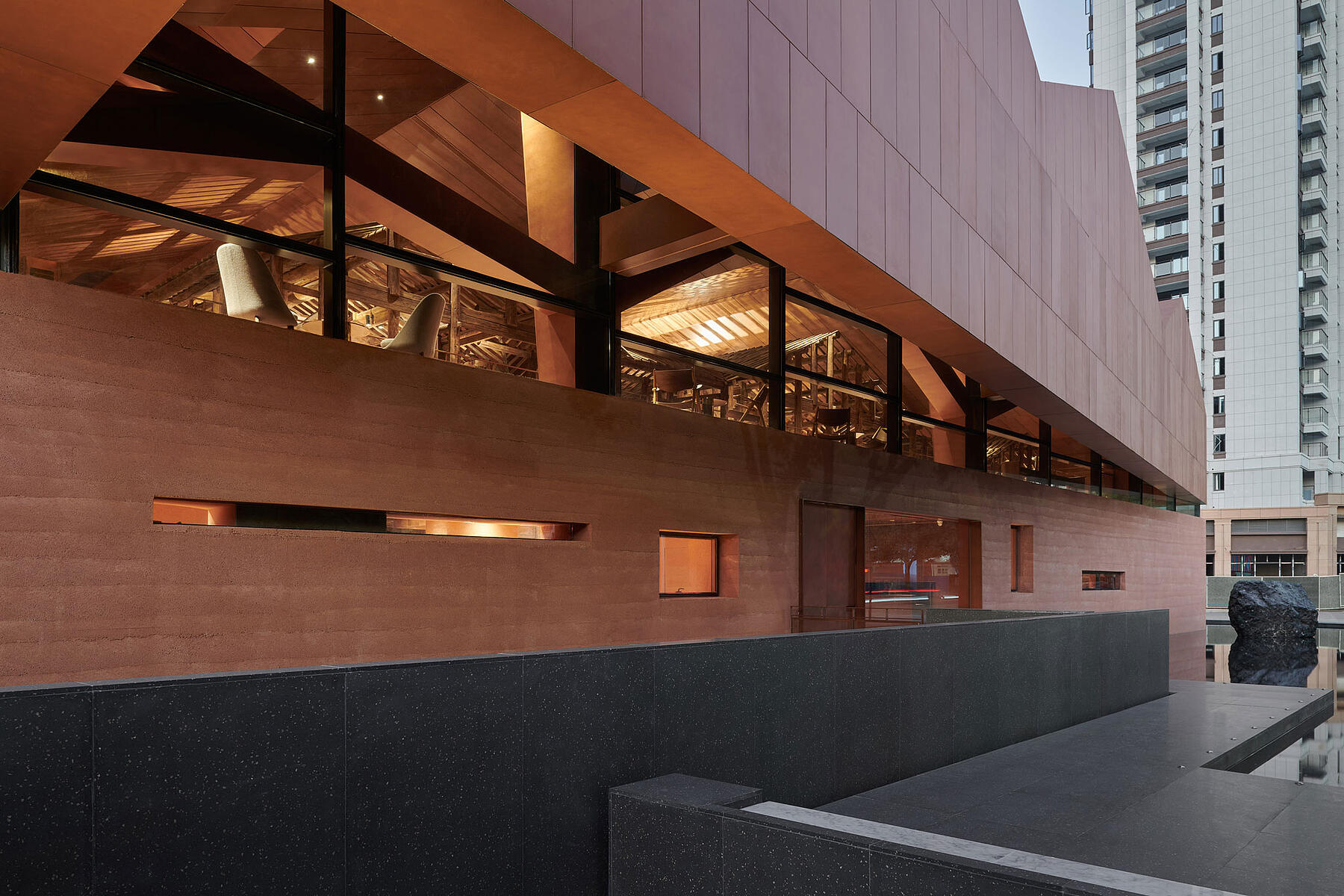 https://res.cloudinary.com/dhqpdxwh7/image/upload/v1669210611/clone-neriandhu-uploads/neri_hu_project_fuzhou_teahouse_8_734824f4fb.jpg