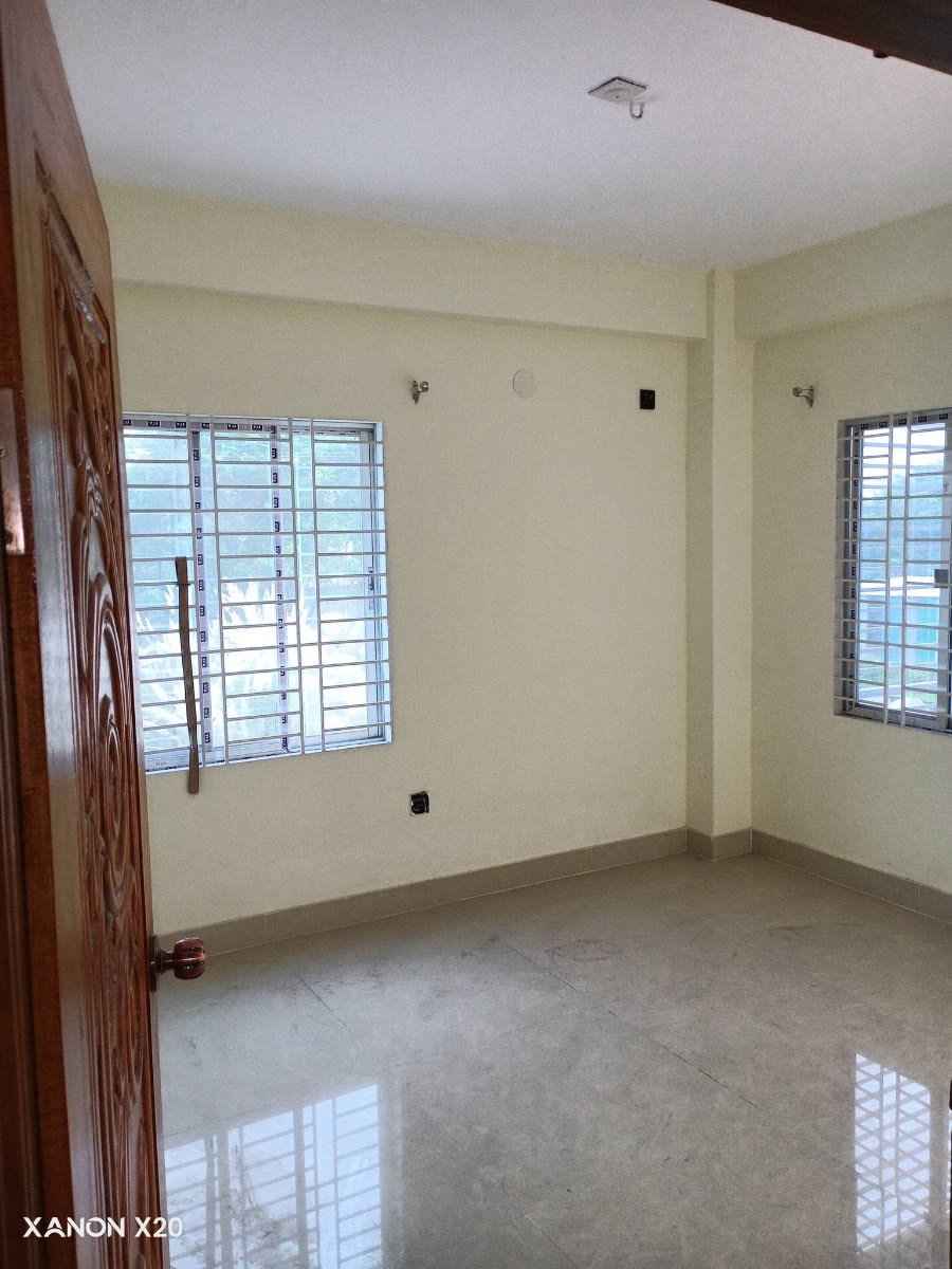 বেলকনিসহ রুম সাবলেট বাসা ভাড়া