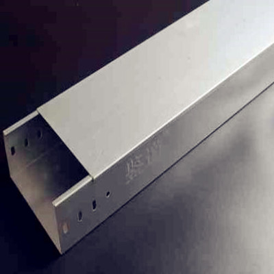 Trunking steel P9000 100x75mm trunking+cover