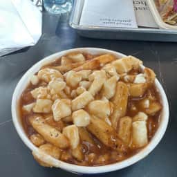 user poutine photo