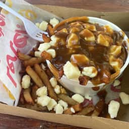 user poutine photo