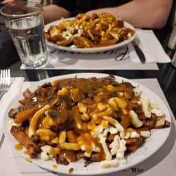 user poutine photo