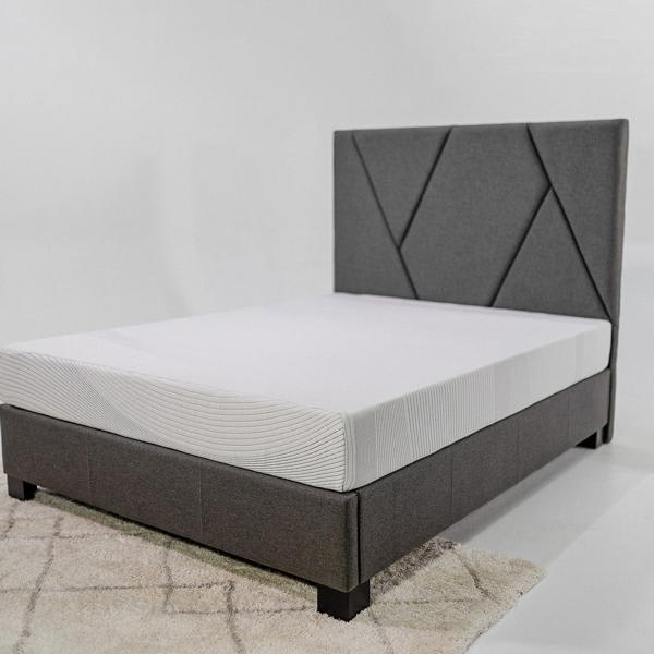 Xerinda King Mattress – Balanced Feel Foam – Cooling Copper Infused – 8 Inch 