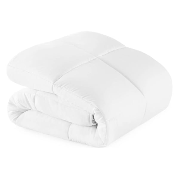 Down Alternative Microfiber Comforter - California King 