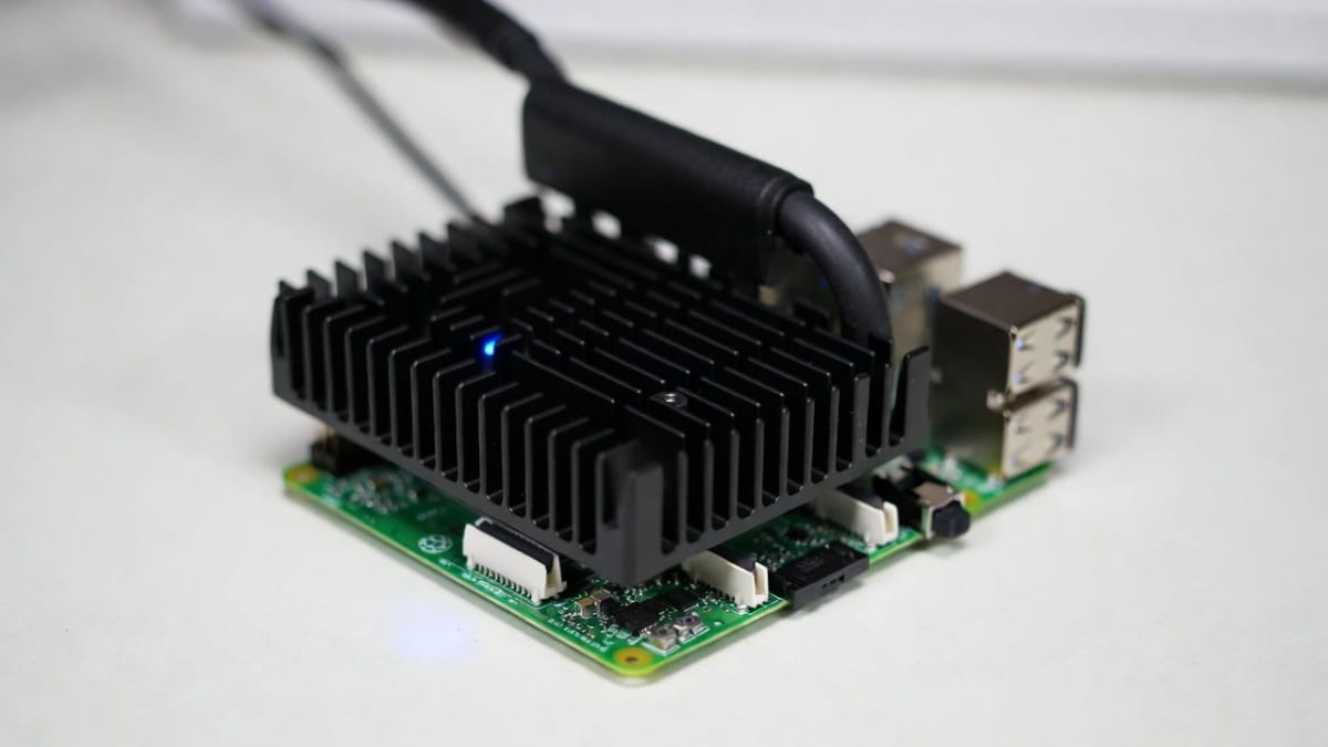 Raspberry Pi Launches $130 AI HAT+ 2 for Local Language Models | aiHola