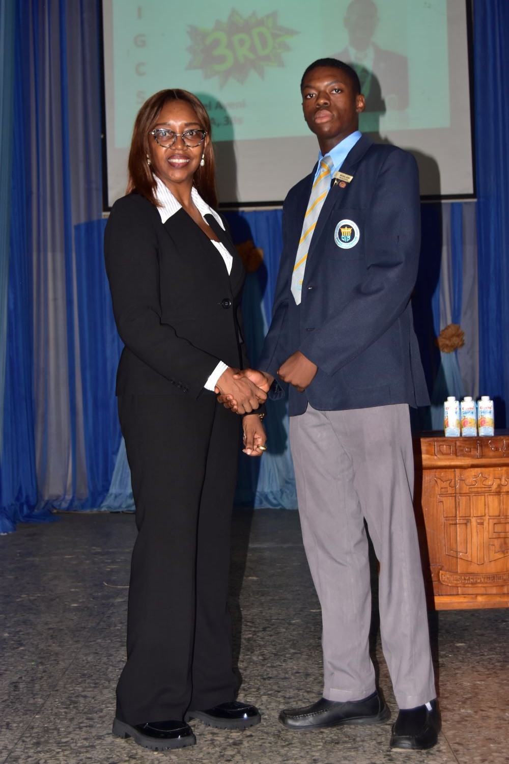 OLASHORE INTERNATIONAL SCHOOL