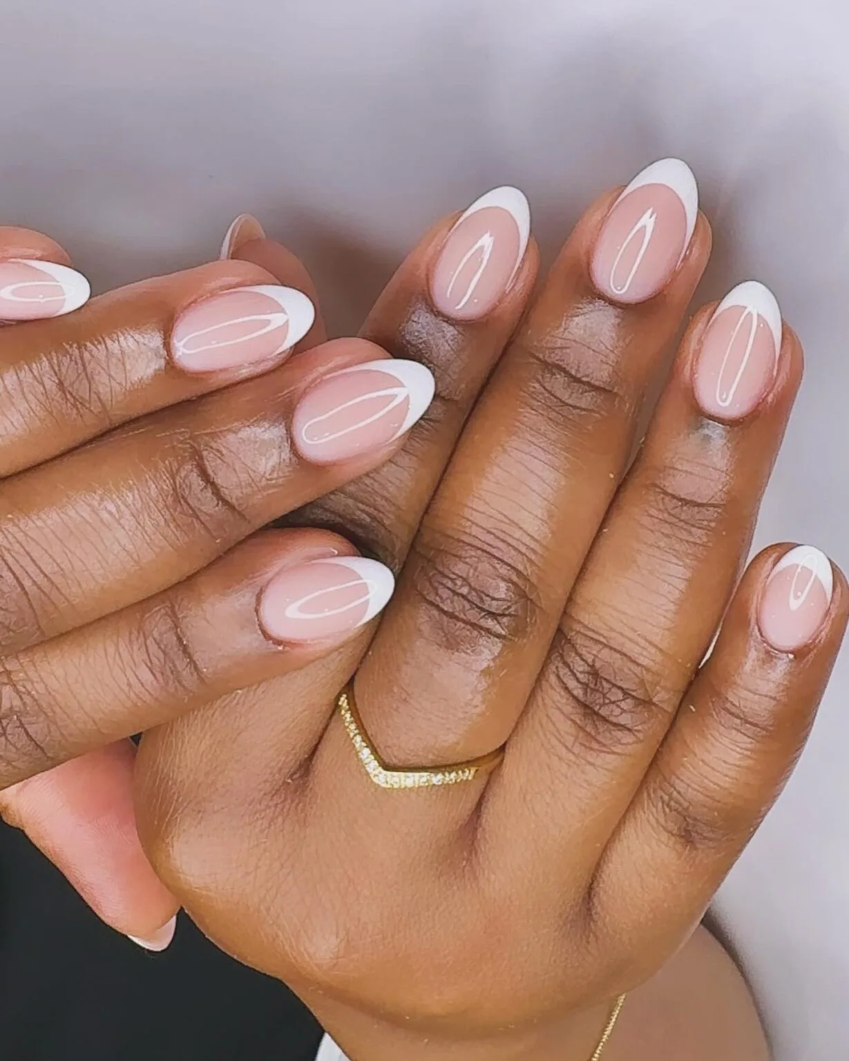 FRENCH MANICURE