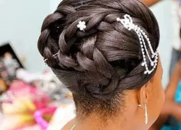 BRIDAL HAIR STYLING 