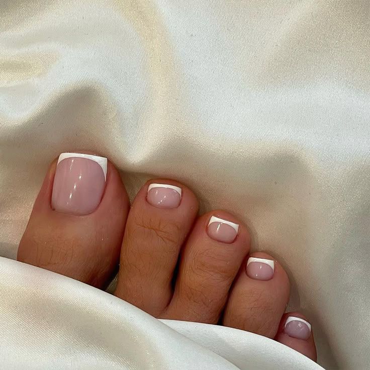 FRENCH PEDICURE