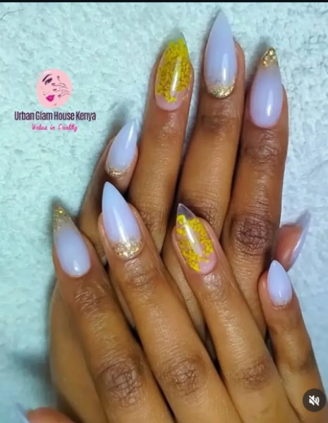 ACRYLIC NAILS 