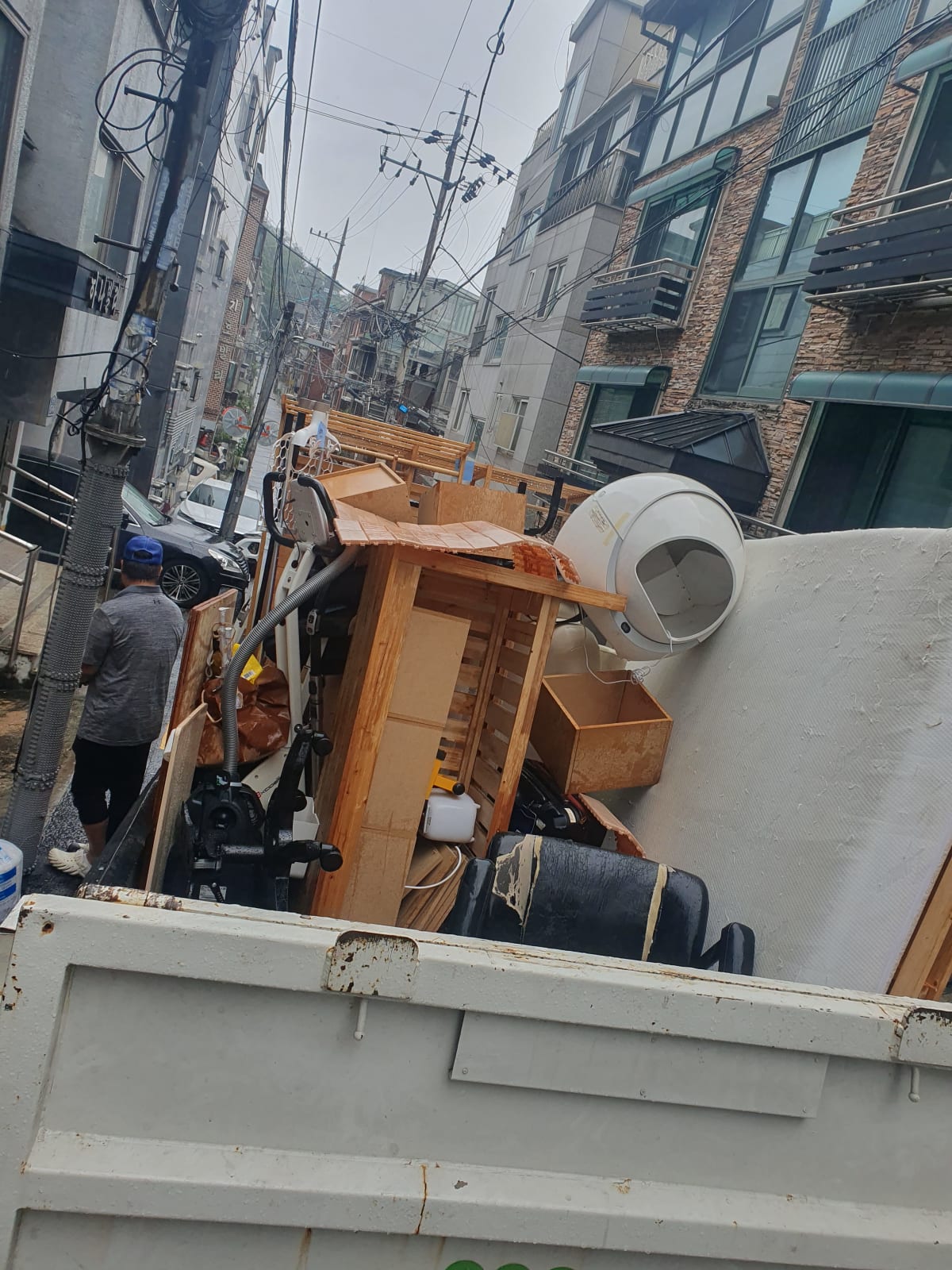 관악구 빌라 이사폐기물 적재 완료모습_에코프렌즈