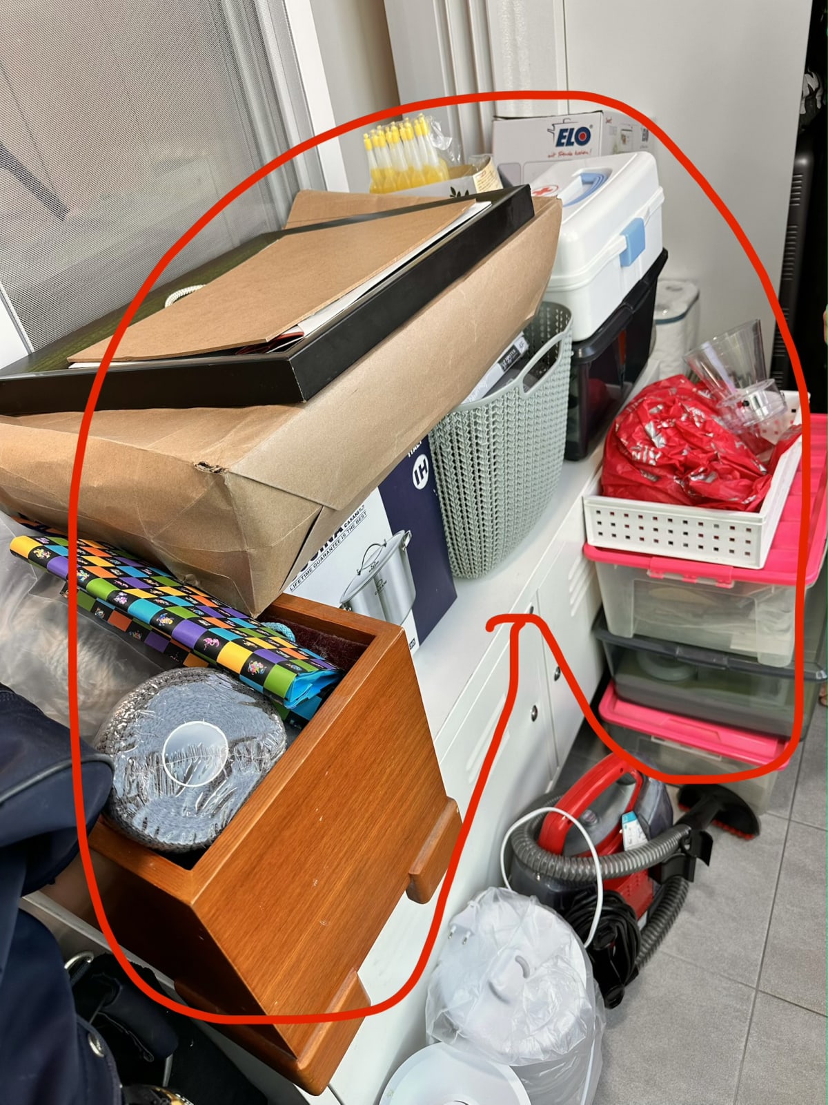 송파구 가정폐기물 사진 견적용 서랍 가구와 혼합 생활용품 사진_에코프렌즈