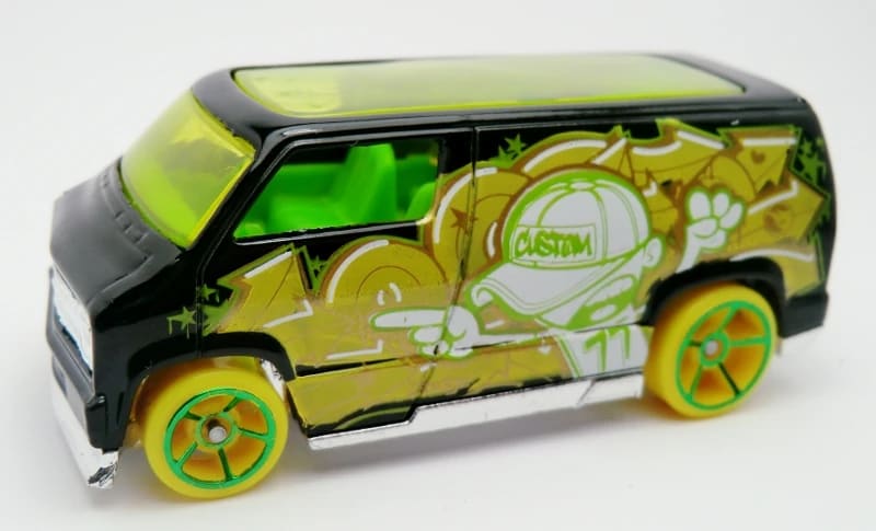 Custom '77 Dodge Van