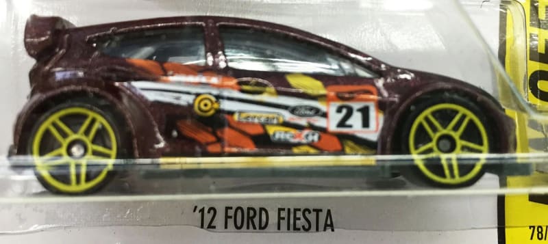 '12 Ford Fiesta