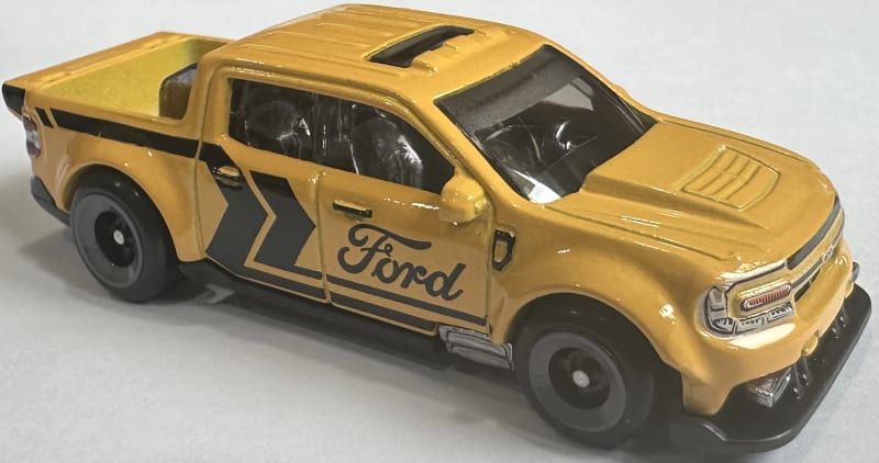 '22 Ford Maverick Custom