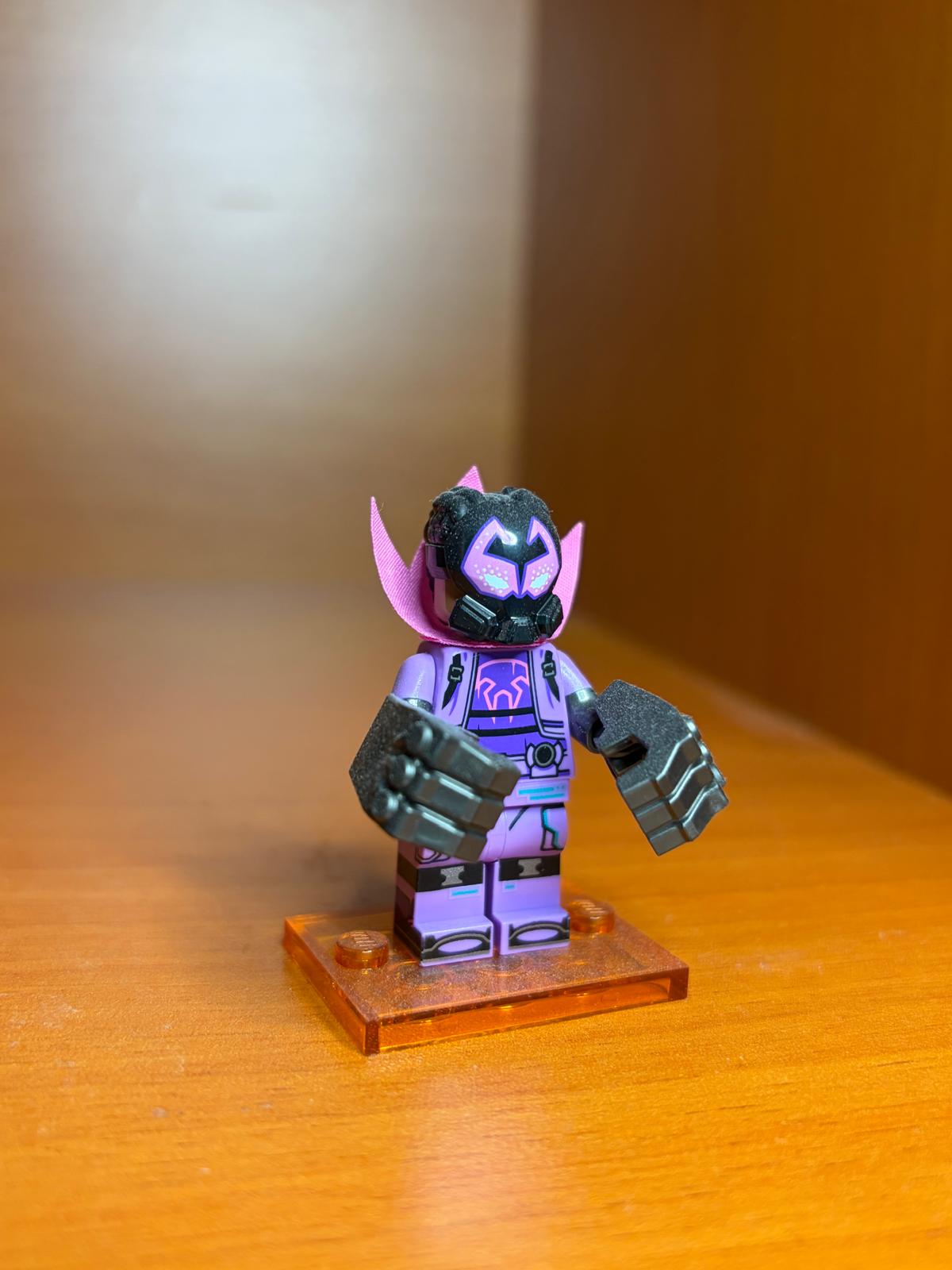 LEGO Minifigures Spiderman - Prowler