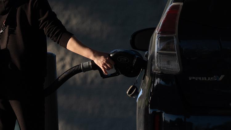 Gas Prices Rise Nearly 3 Cents as Tensions Flare in Strait of Hormuz