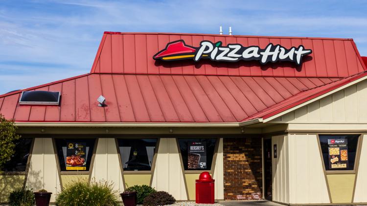 Pizza Hut Revamps Restaurants with Classic 90s Theme