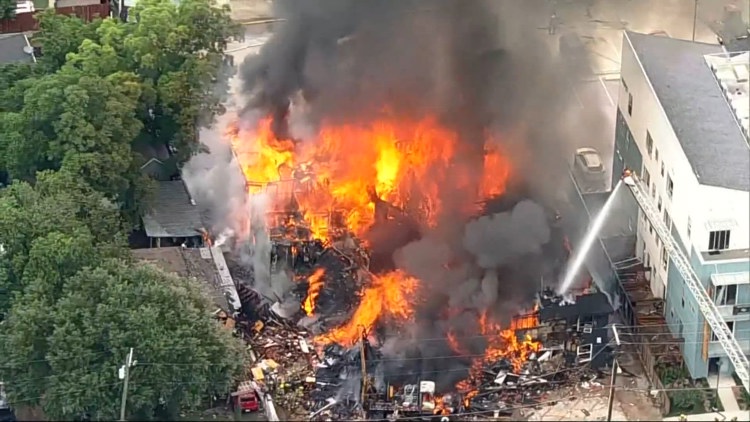 Buffalo Residents React to Devastating Apartment Fire in Dallas