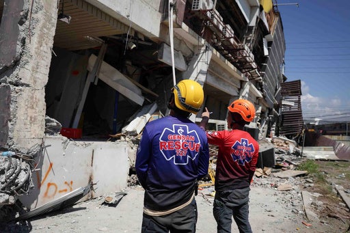 Philippine Earthquake Displaces Thousands, Rochester Residents Show Support