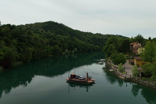 Italian-Style Ferry Offers Peaceful Ride, Inspires Rochester Residents