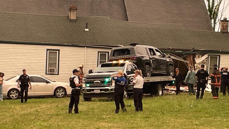 Vehicle Crashes into House on Mulberry Street