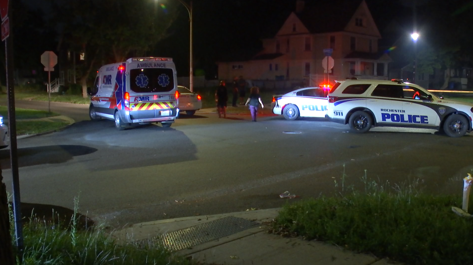Rochester Police Shut Down Grand Avenue After Fight