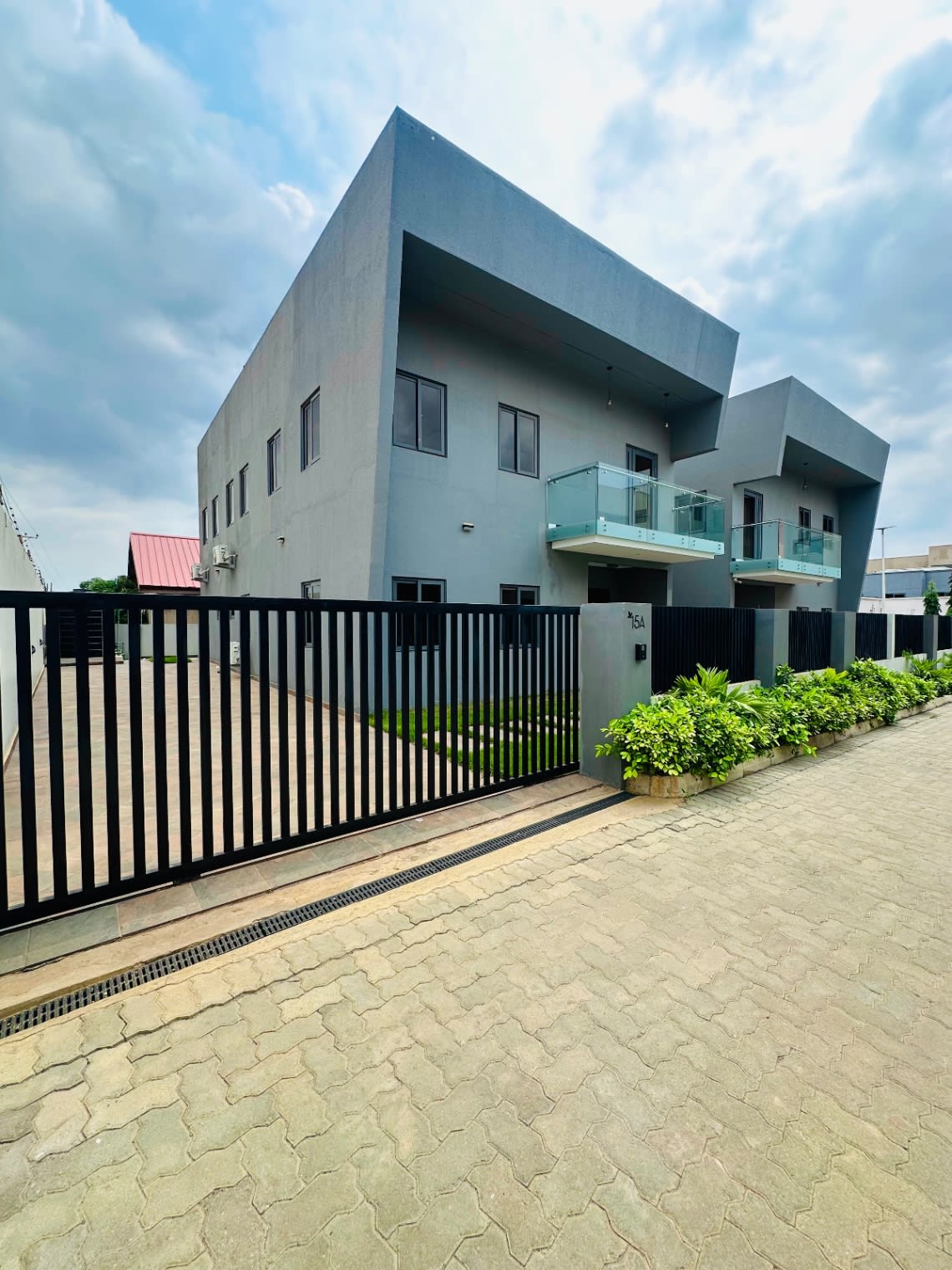 4 bedroom apartment in East Legon Hills