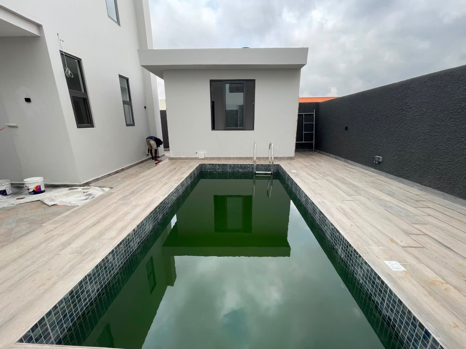 4 bedroom house in East Legon - image 2