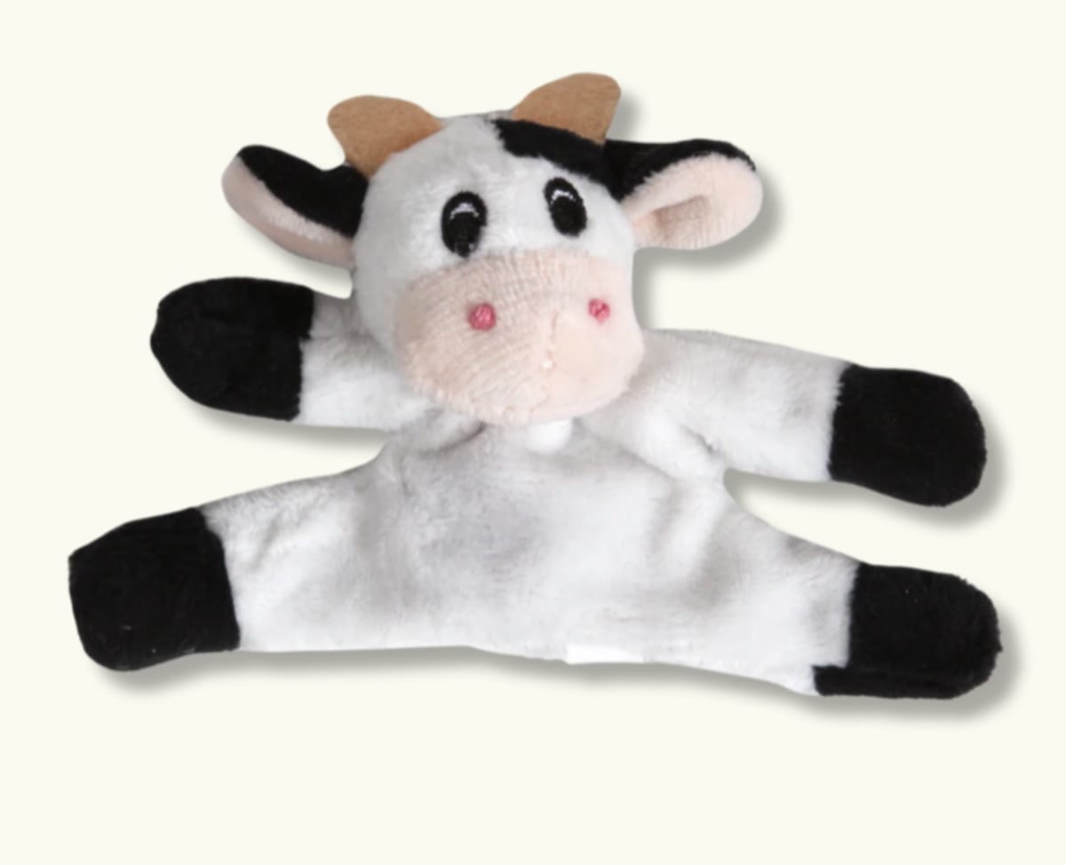 Documenting travel through the adventures of Mr. Moo - a small plush cow who travelled with students, teaching the joy of journaling and creative reflection.
