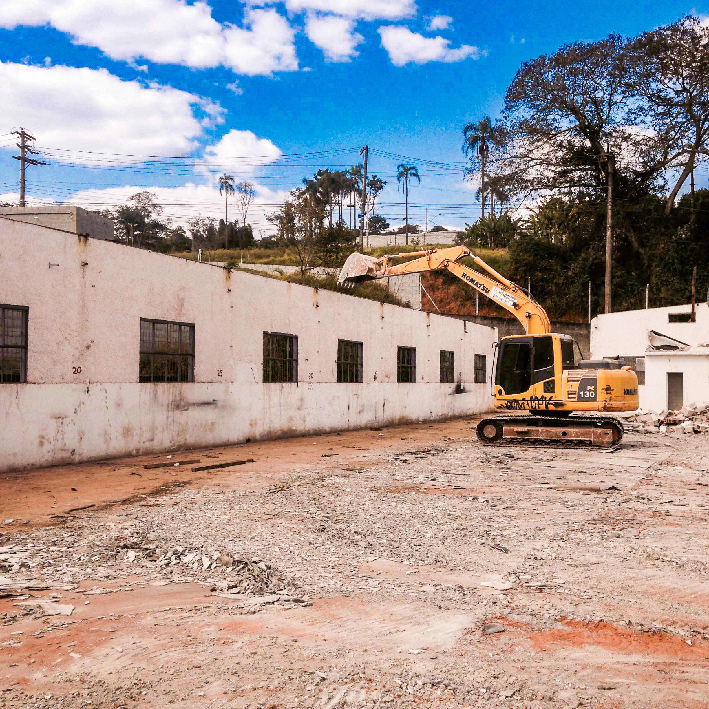 Desmontagem estrutural industrial