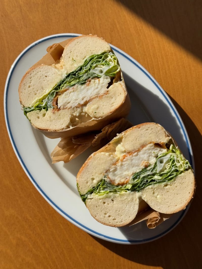 American at Schmearz Bagels, Tel Aviv
