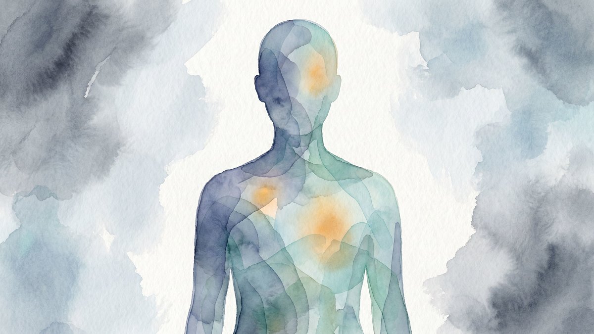 Silhouette aquarelle en couches translucides évoquant les états émotionnels du trauma complexe