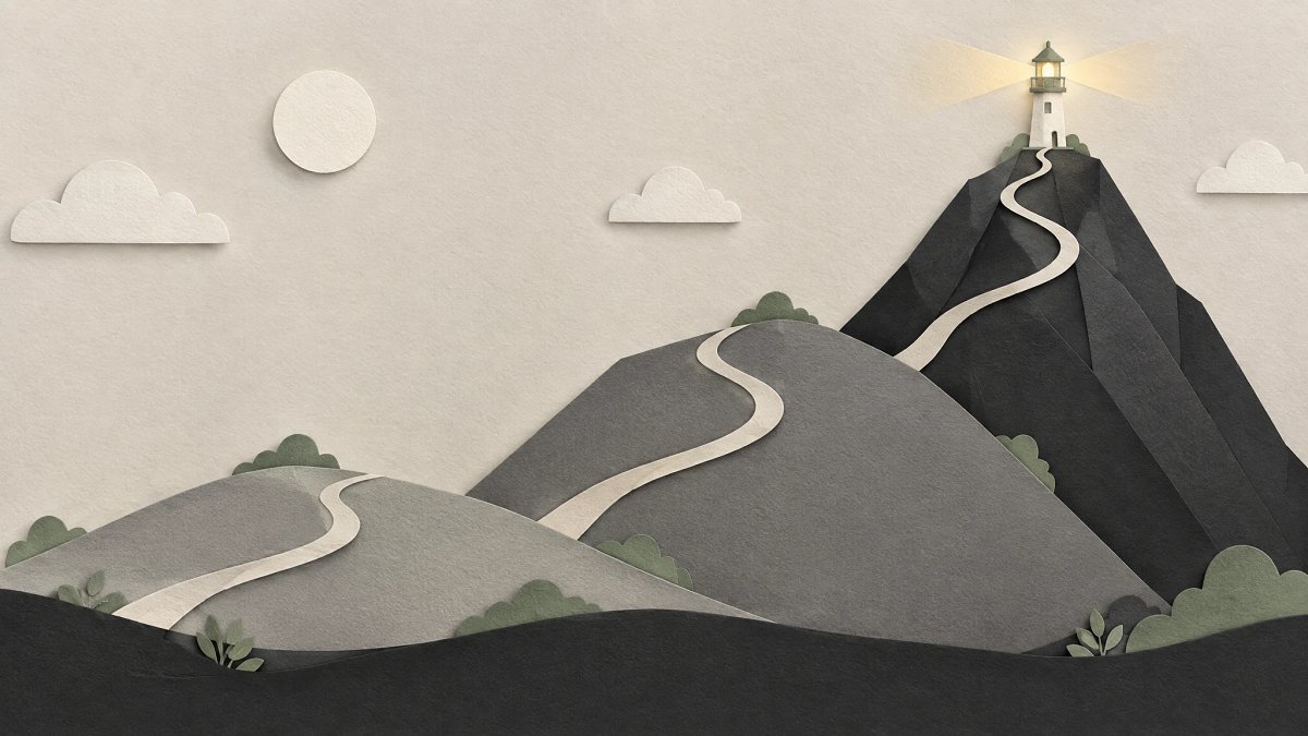 Trois collines de papier de hauteur croissante symbolisant les niveaux d'intensité émotionnelle