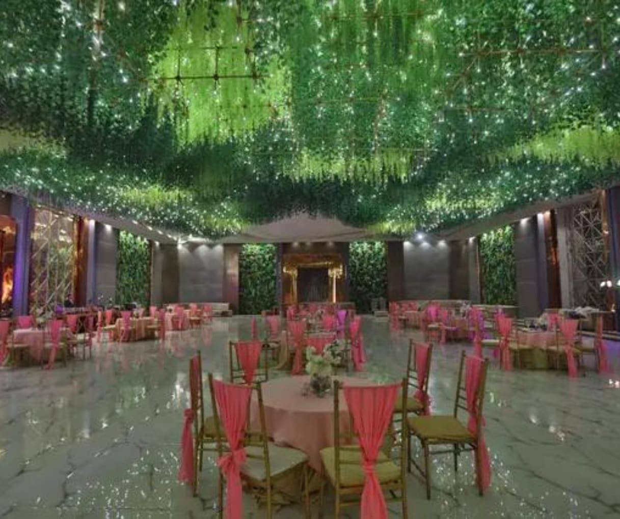 Palace grounds for wellness activities