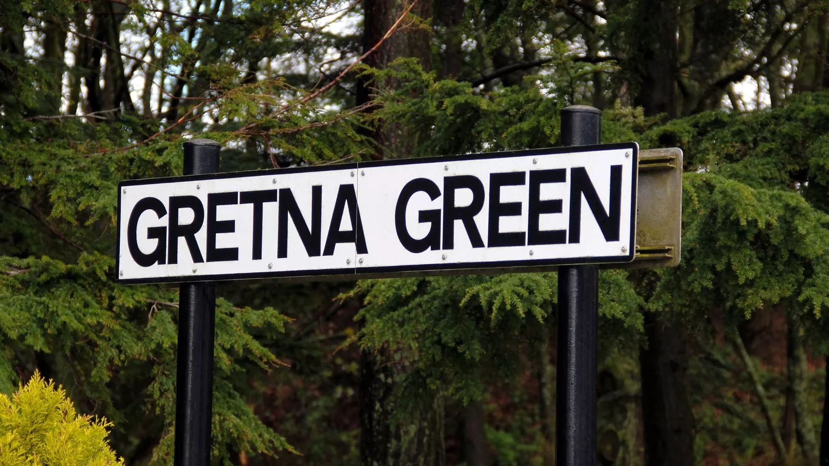 Marriages Here, There, and Nowhere: Finding Gretna Greens and Borders