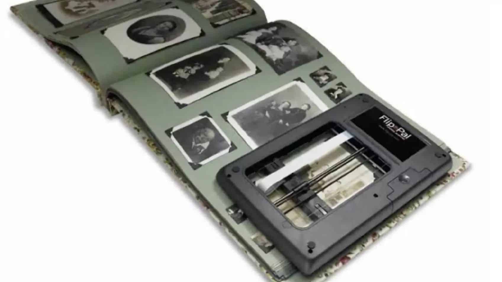 Tips for Taking the Flip-Pal Mobile Scanner to Your Family Gatherings