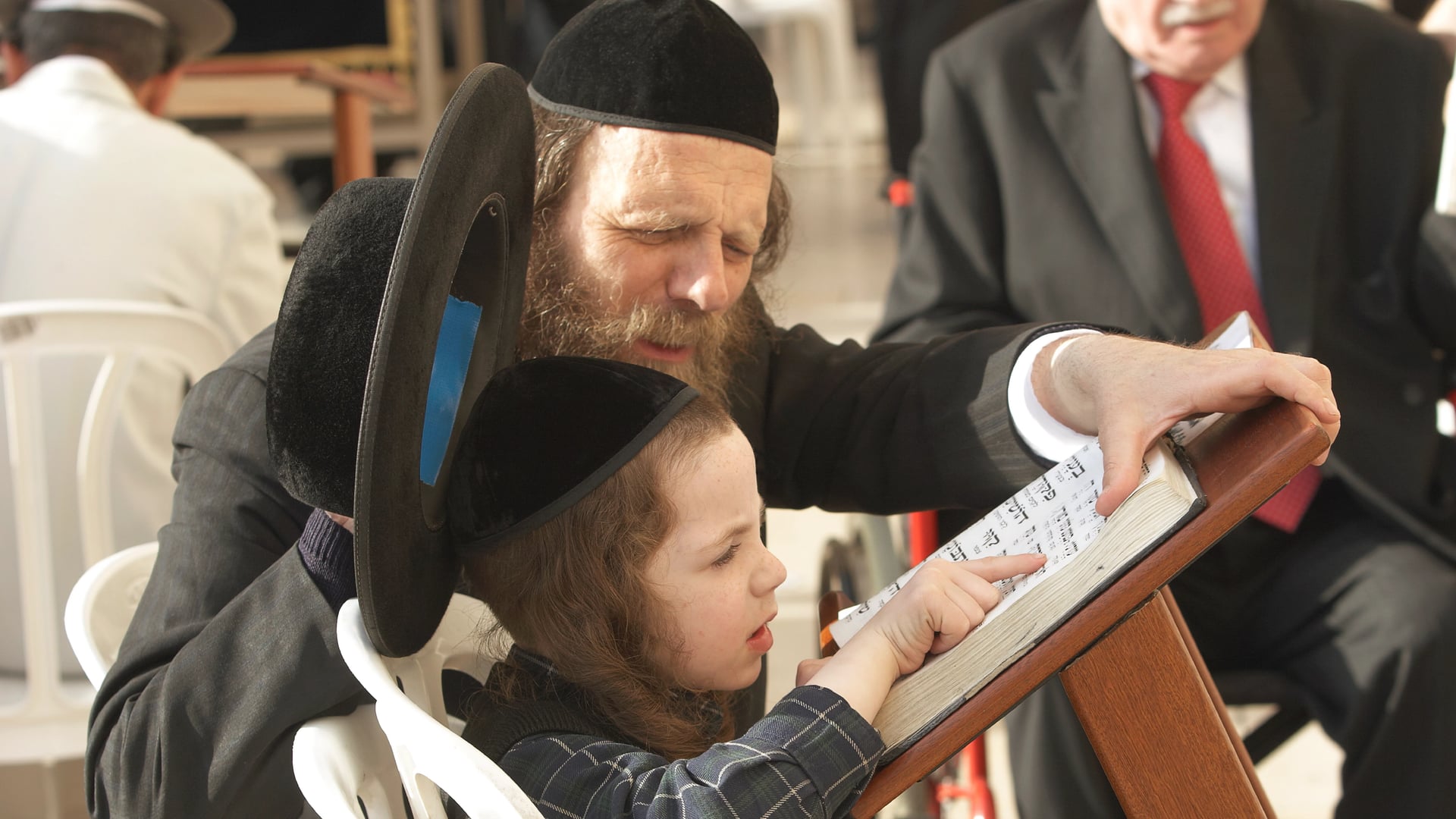 Jewish Family Research Challenges